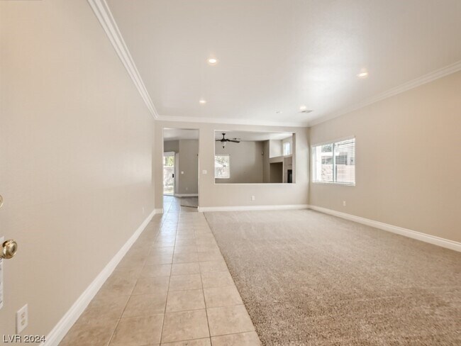Foto del edificio - 4832 Cascade Pools Ave