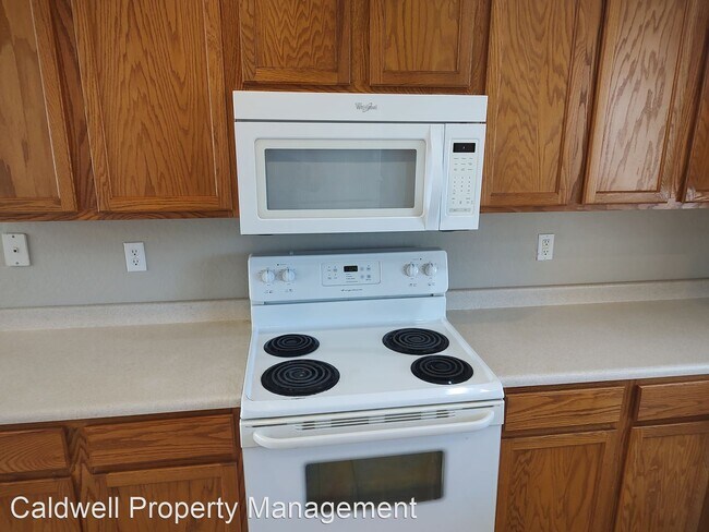 Foto del edificio - 3 br, 2 bath House - 3728 W. Fremont Rd.