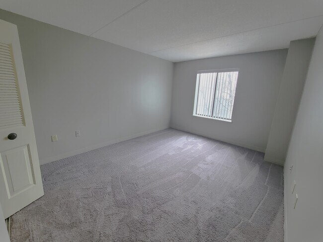 Foto del edificio - 100 Ocean View Dr