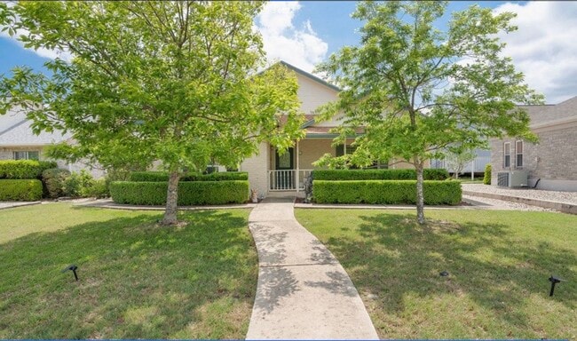Foto del edificio - 721 Riverhill Blvd