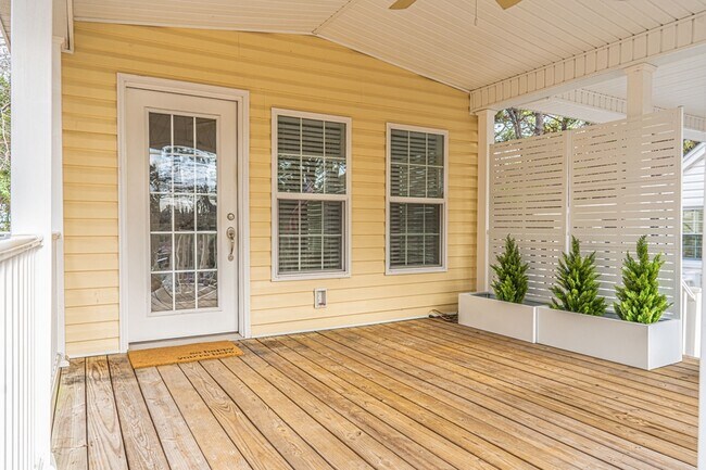 Foto del edificio - 435 W Baltimore Ave