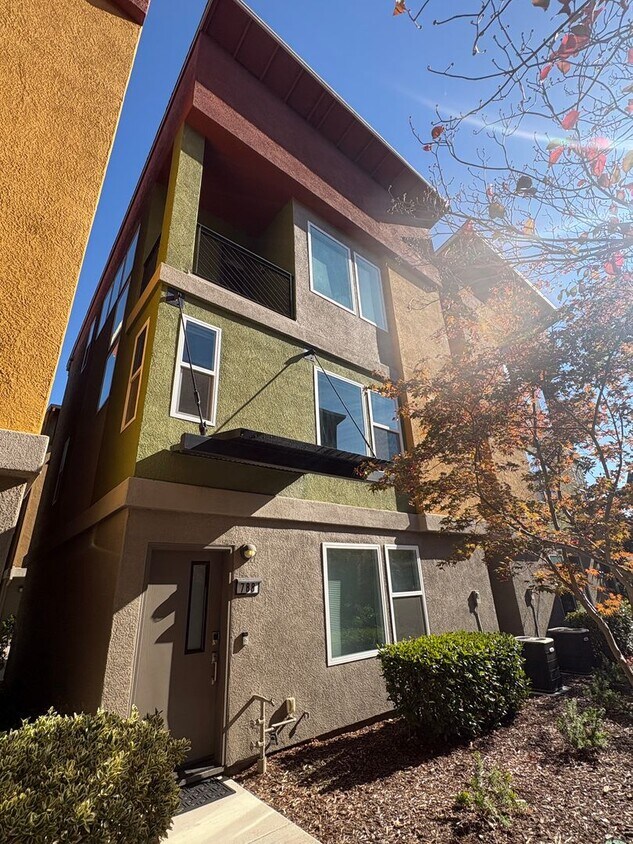 Foto principal - 788 Pearlite Ct