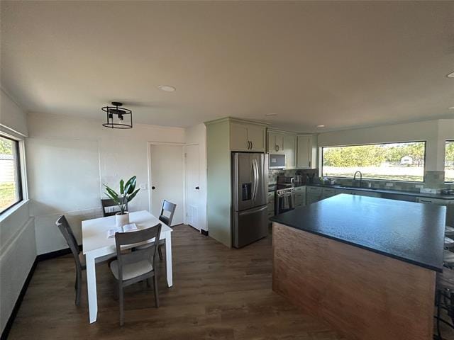 Foto del edificio - 5400 Ridgeline Dr