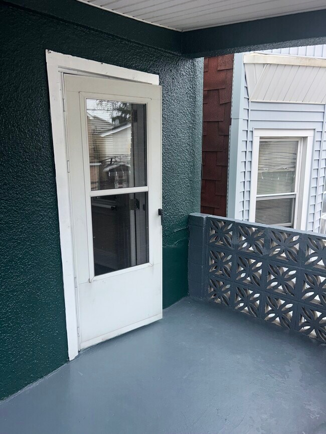 Foto del edificio - 271 Claremont Ave
