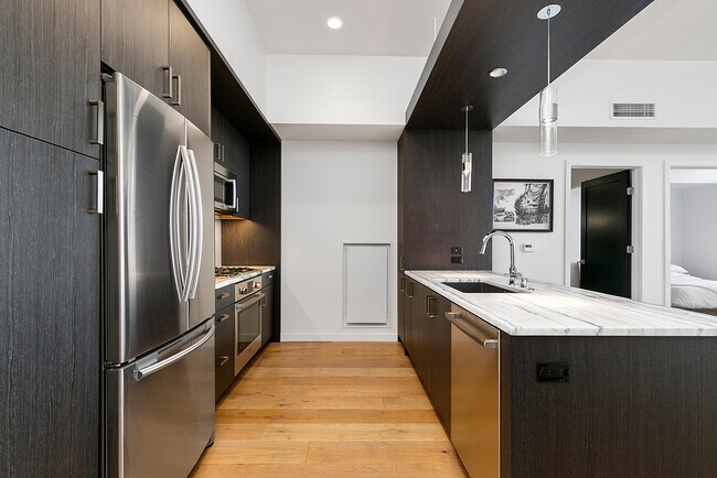 Foto del edificio - 1321 Seneca St