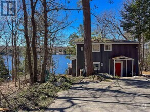 Building Photo - 1066 Apiary Rd