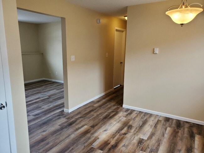 Building Photo - 1016 N 39th St