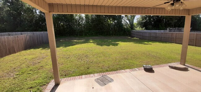 Foto del edificio - 59 Birchwood Dr
