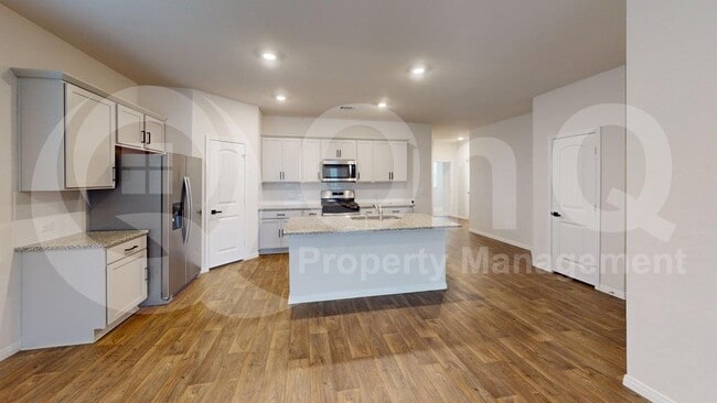 Building Photo - 245 Brooklyn Dr