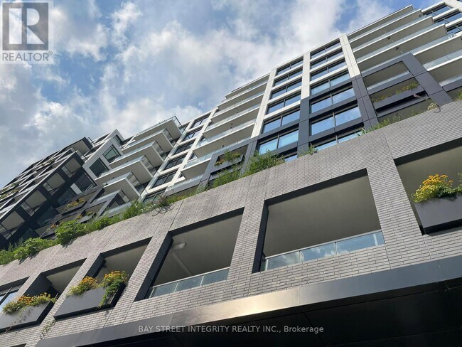 Photo du bâtiment - 1100 Sheppard Ave W