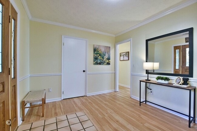 Building Photo - 4404 Bridgewater Dr