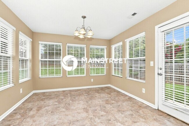 Building Photo - 3 Bedroom Pet-Friendly Home in Browns Summit, NC with Main Street Renewal