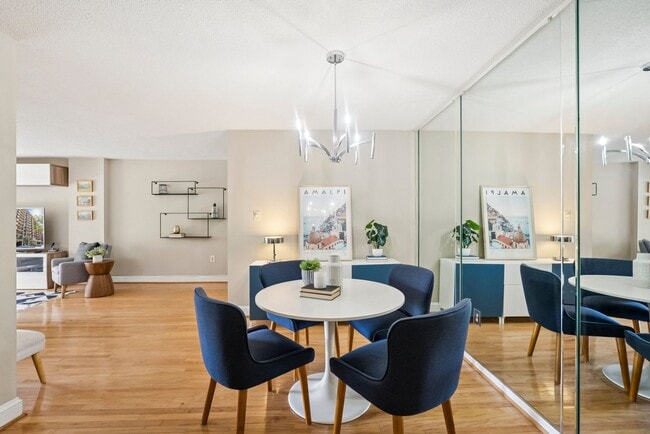 Building Photo - Incredible 2-Bedroom & 2-Bathroom in Pentagon City!