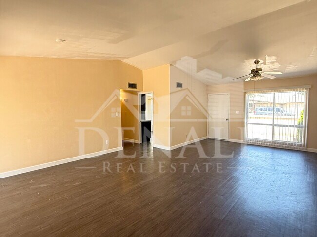 Foto del edificio - 5123 W Carol Ave