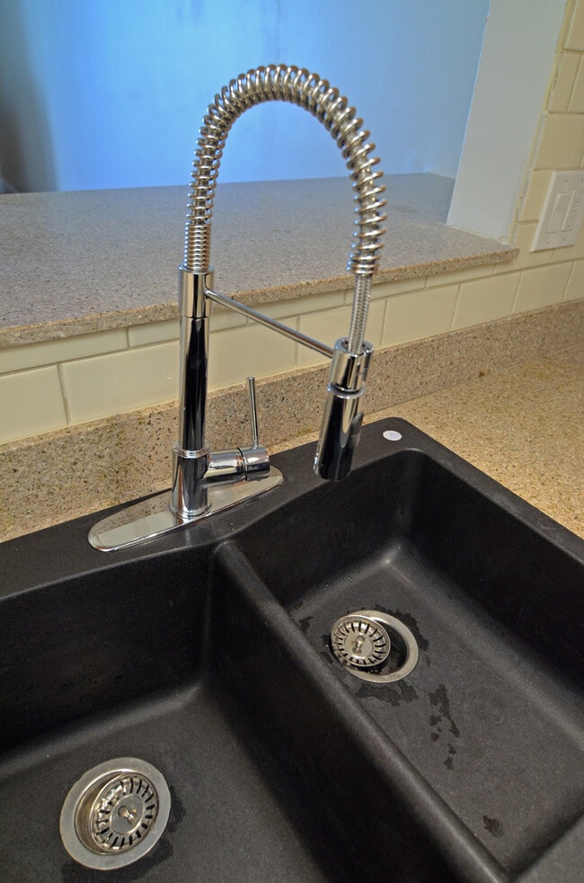 Building Photo - 2935 NE 163rd St