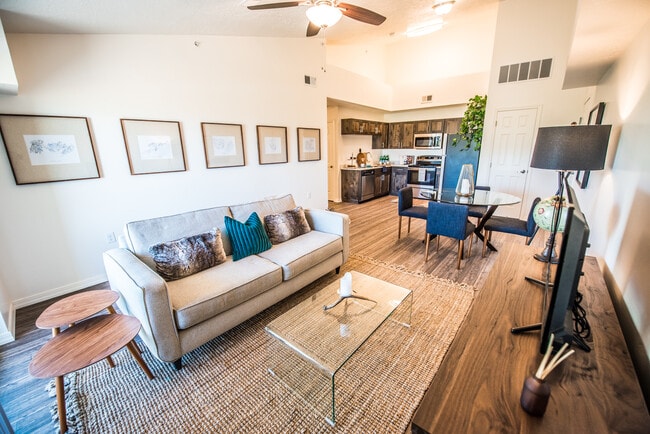 Foto del edificio - Wasatch Commons