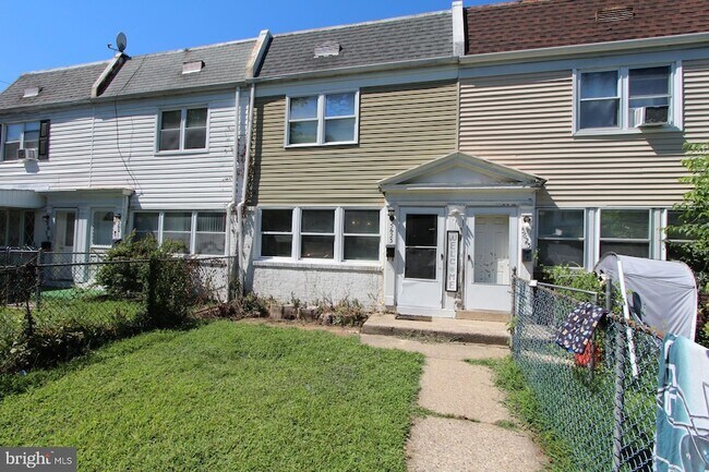 Building Photo - 5623 Mitchell Rd