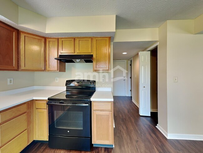 Foto del edificio - 2162 Turning Leaf Dr