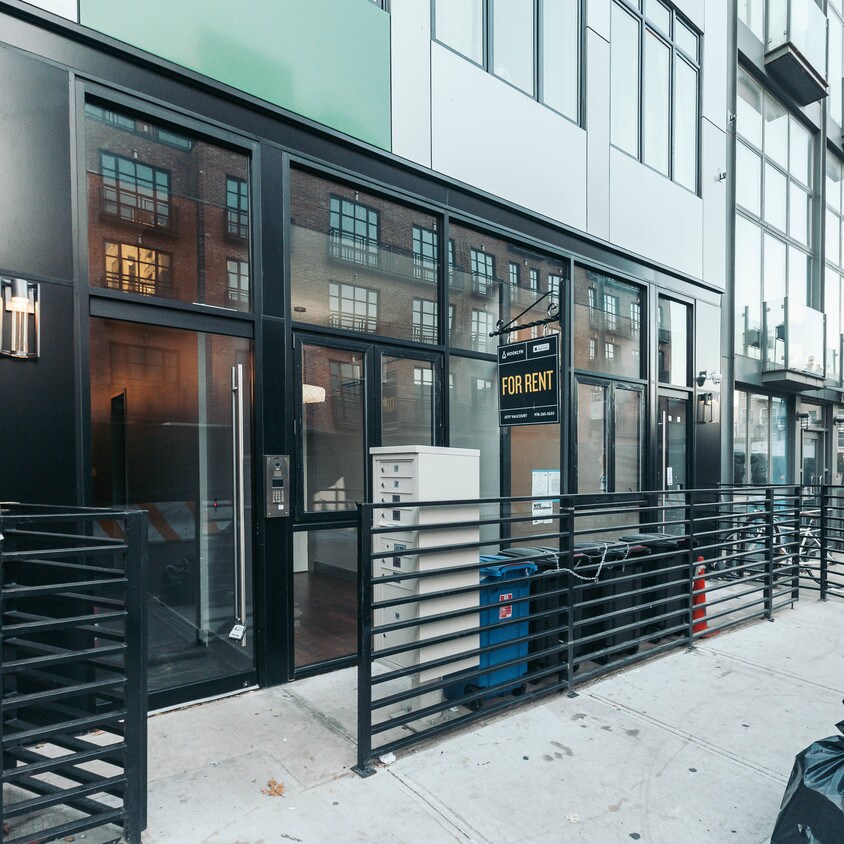 Primary Photo - 169 N 7th St