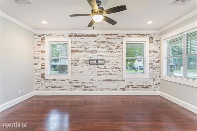 Foto del edificio - 3 br, 2 bath House - 7710 N Arden Ave