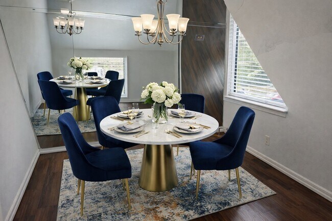 Foto del edificio - 9839 Walnut St