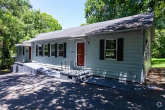 Building Photo - 160 N Illinois Ave