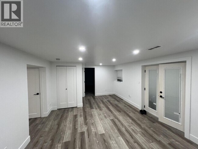 Photo du bâtiment - 23007 Reid Ave