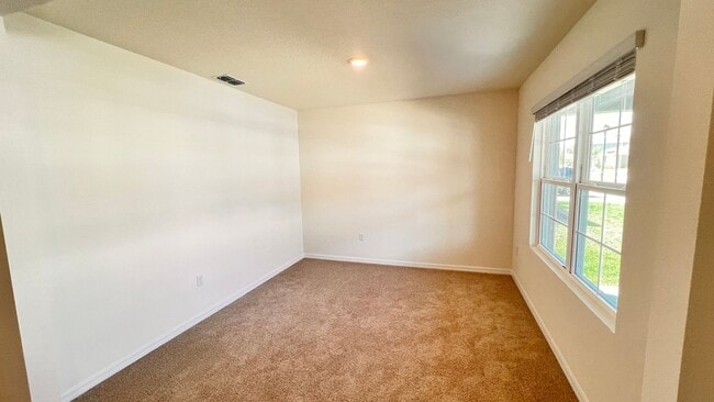 Building Photo - Recently Built 5/3 - Your New Dream Home is AVAILABLE NOW!