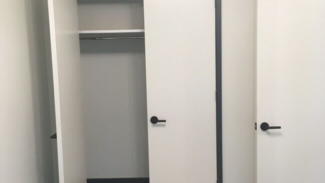 Quintess Apartments Brooklyn Ny Apartments Com