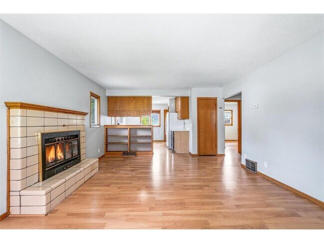Foto del edificio - 3110 39th Ave NE