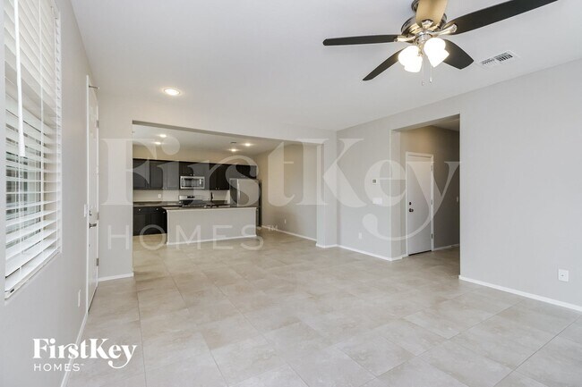 Foto del edificio - 5650 E Butte St
