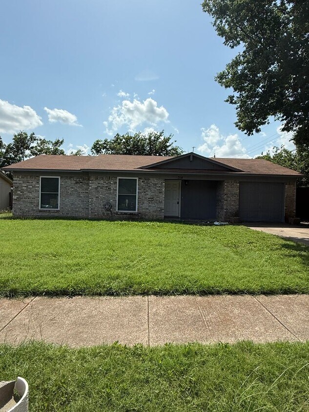 Primary Photo - Home for Rent