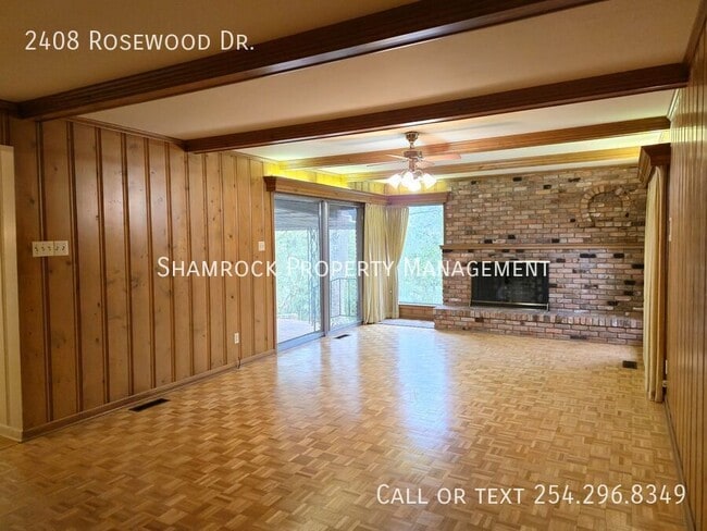 Building Photo - Mountainview Home