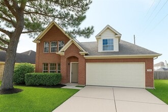 Building Photo - 3139 Silver Cedar Trail