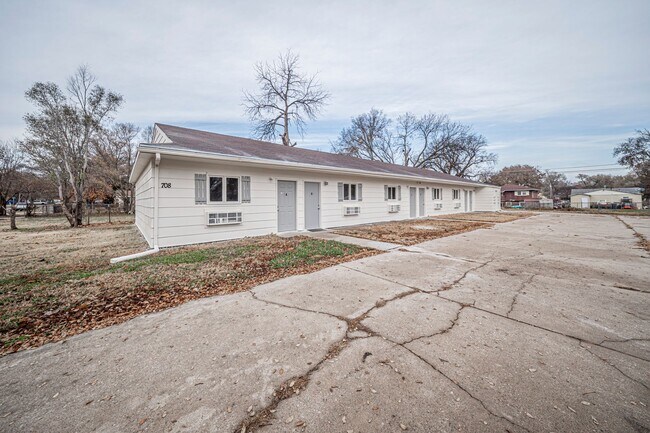 Building Photo - Please View 3D Virtual Walk-Through Before Scheduling a Showing