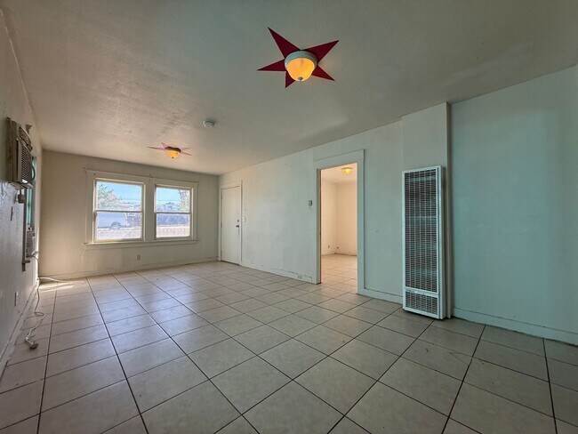 Foto del edificio - 214 Woodrow St