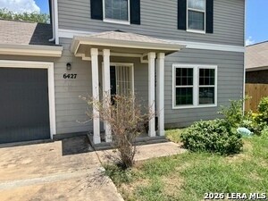 Foto del edificio - 6427 Hazel Valley Dr