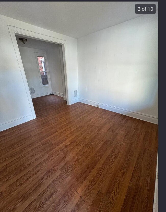 Foto del edificio - 2155 Logan St