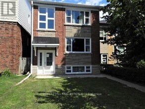 Building Photo - 42-42 Emerald Crescent