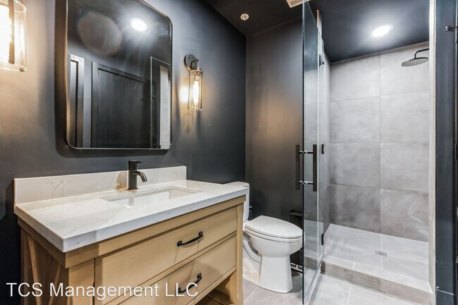 Building Photo - 2 br, 1 bath House - 1233 Hamilton St