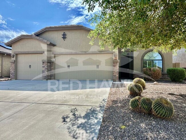 Building Photo - 879 S Phelps Dr