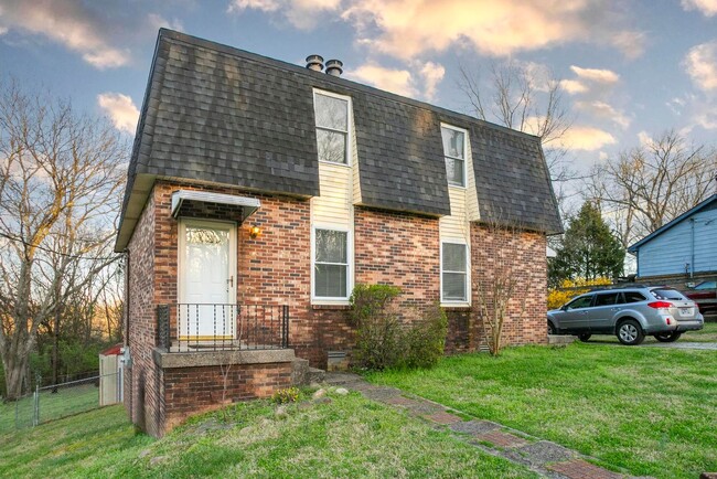 Foto del edificio - Charming Nashville Home!