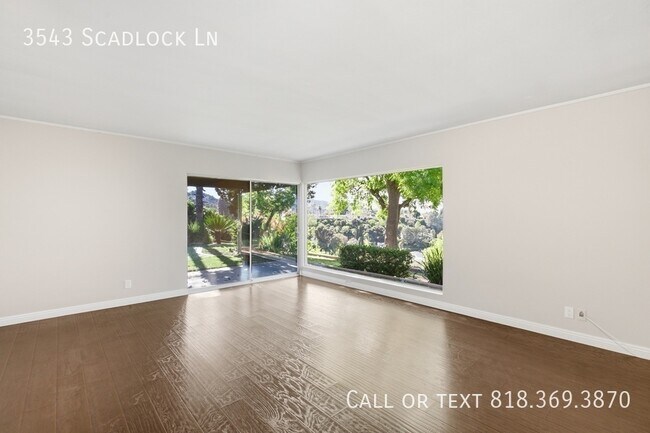 Foto del edificio - 3543 Scadlock Ln