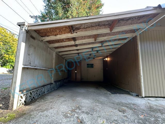 Foto del edificio - 775 SE Roberts Ave