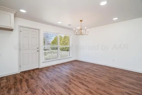 Building Photo - 4336 Mesa Cir