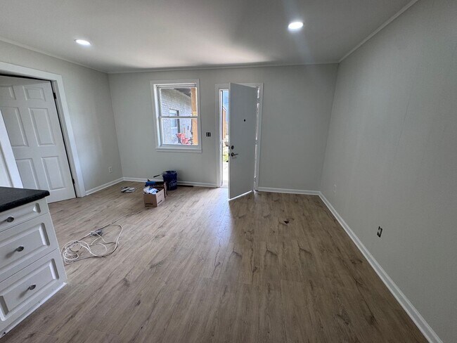 Foto del edificio - Newly Remodeled 1 bed 1 bath in Murray