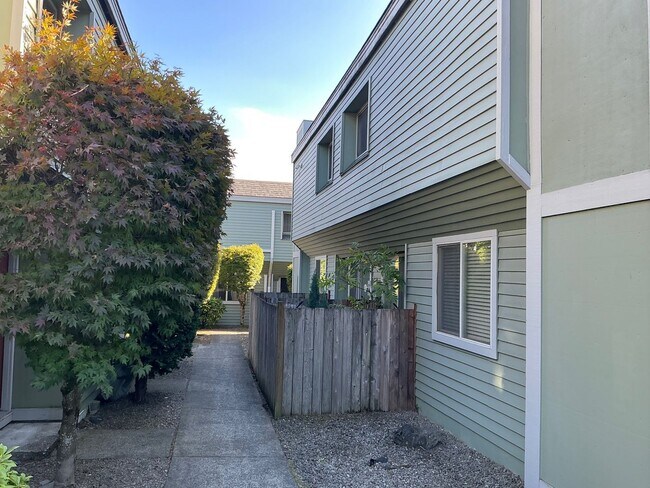 Photo - PERFECT COZY NEST Townhome