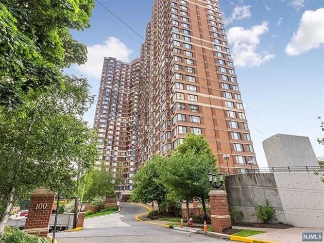 100 Old Palisade Rd Unit 3413, Fort Lee, NJ 07024 Condo for Rent in Fort Lee, NJ