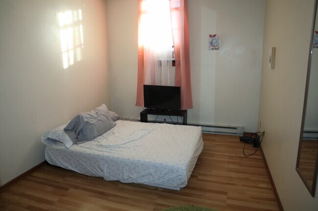 Foto del edificio - 448 3rd St