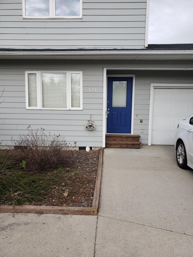 421 N 19th Ave, Bozeman, MT 59718 Townhome Rentals in Bozeman MT